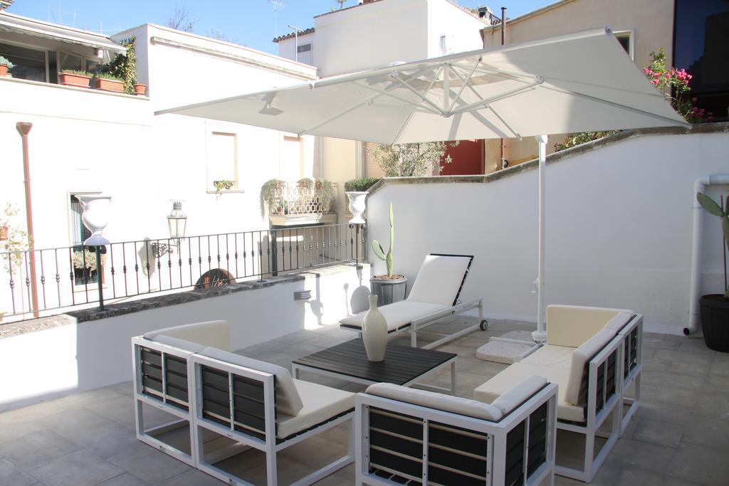 Negramaro Suite B&B Lecce Exterior photo